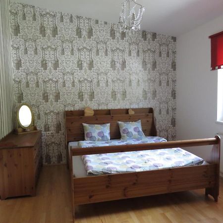 Gries 2 Zimmer Wohnung מראה חיצוני תמונה